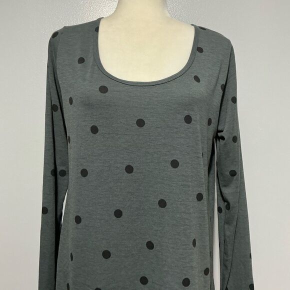 Women's LuLaRoe Grey Tunic Top w Black Dots "Lynnae" Print, Size Large NWT's - Picture 2 of 9